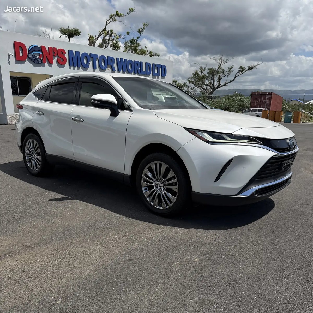2020 TOYOTA Harrier