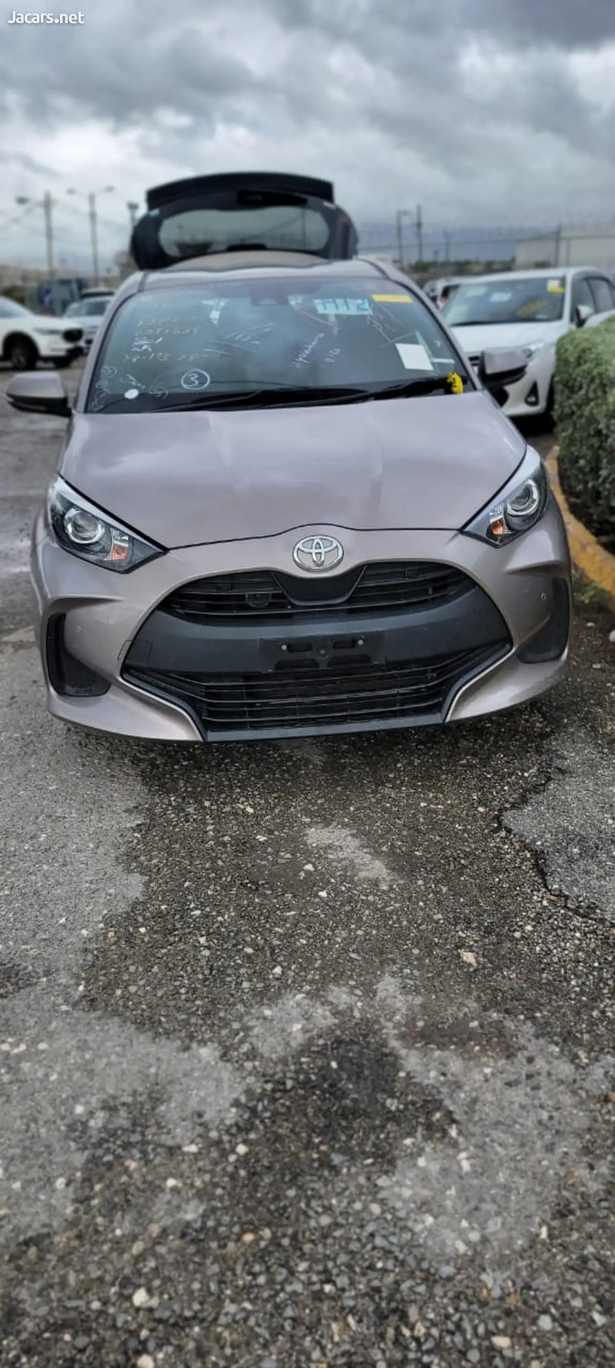 2020 TOYOTA Yaris