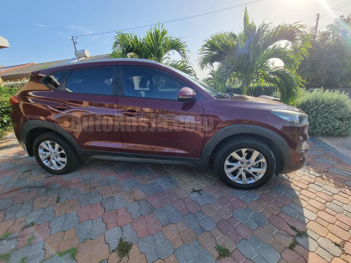 2020 HYUNDAI TUSCON