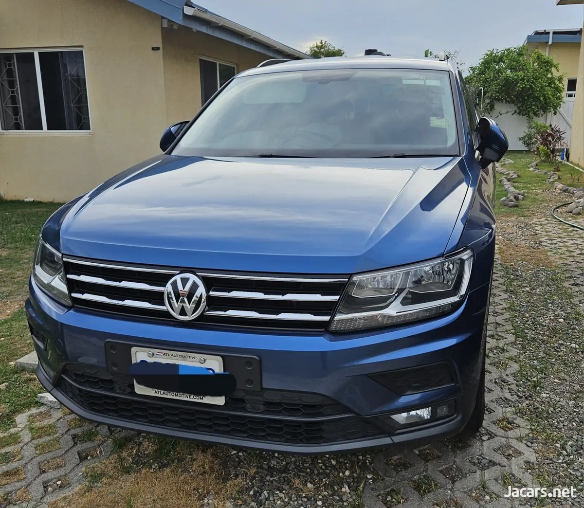 2020 VOLKSWAGEN Tiguan