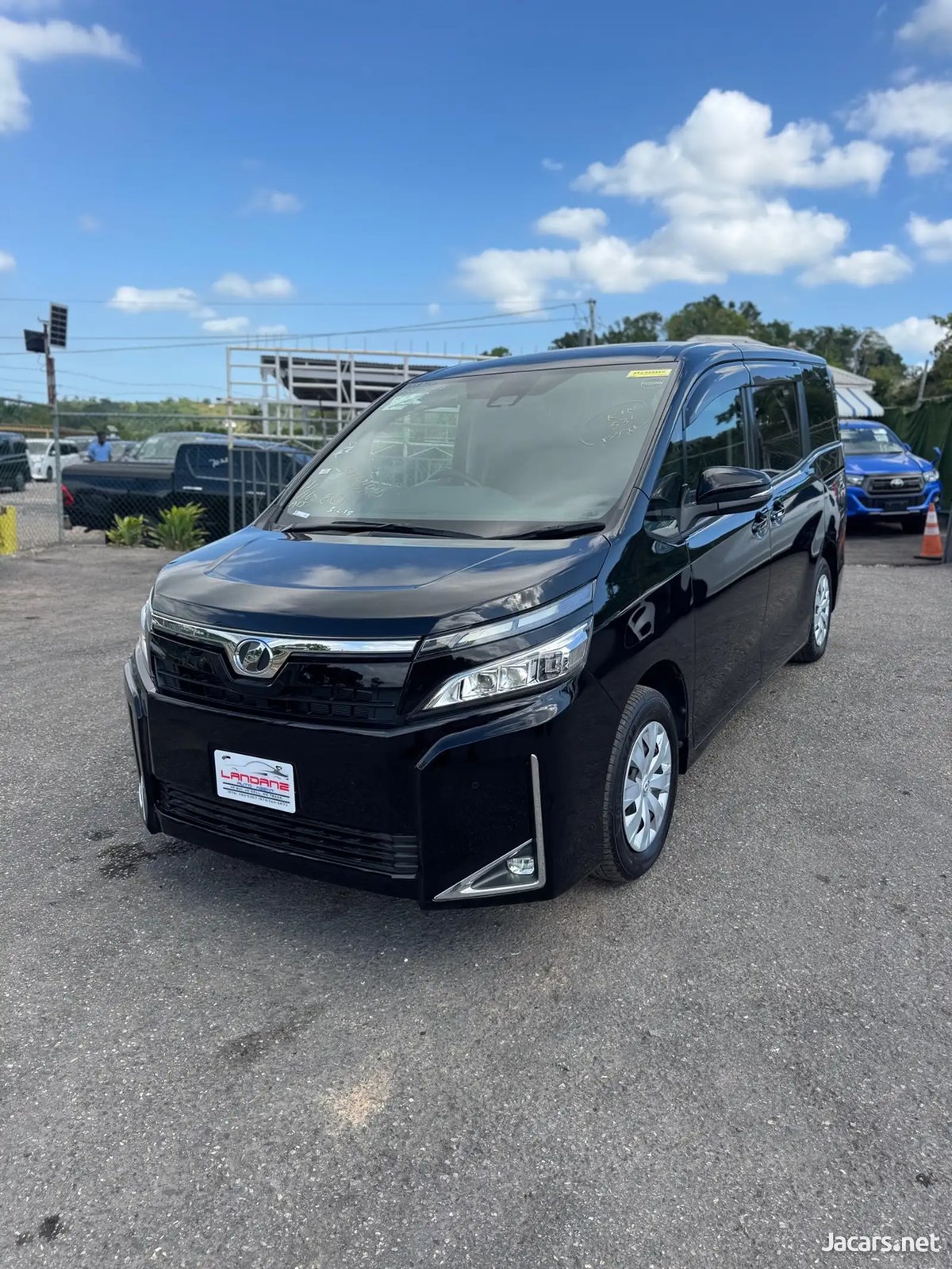 2019 TOYOTA Voxy
