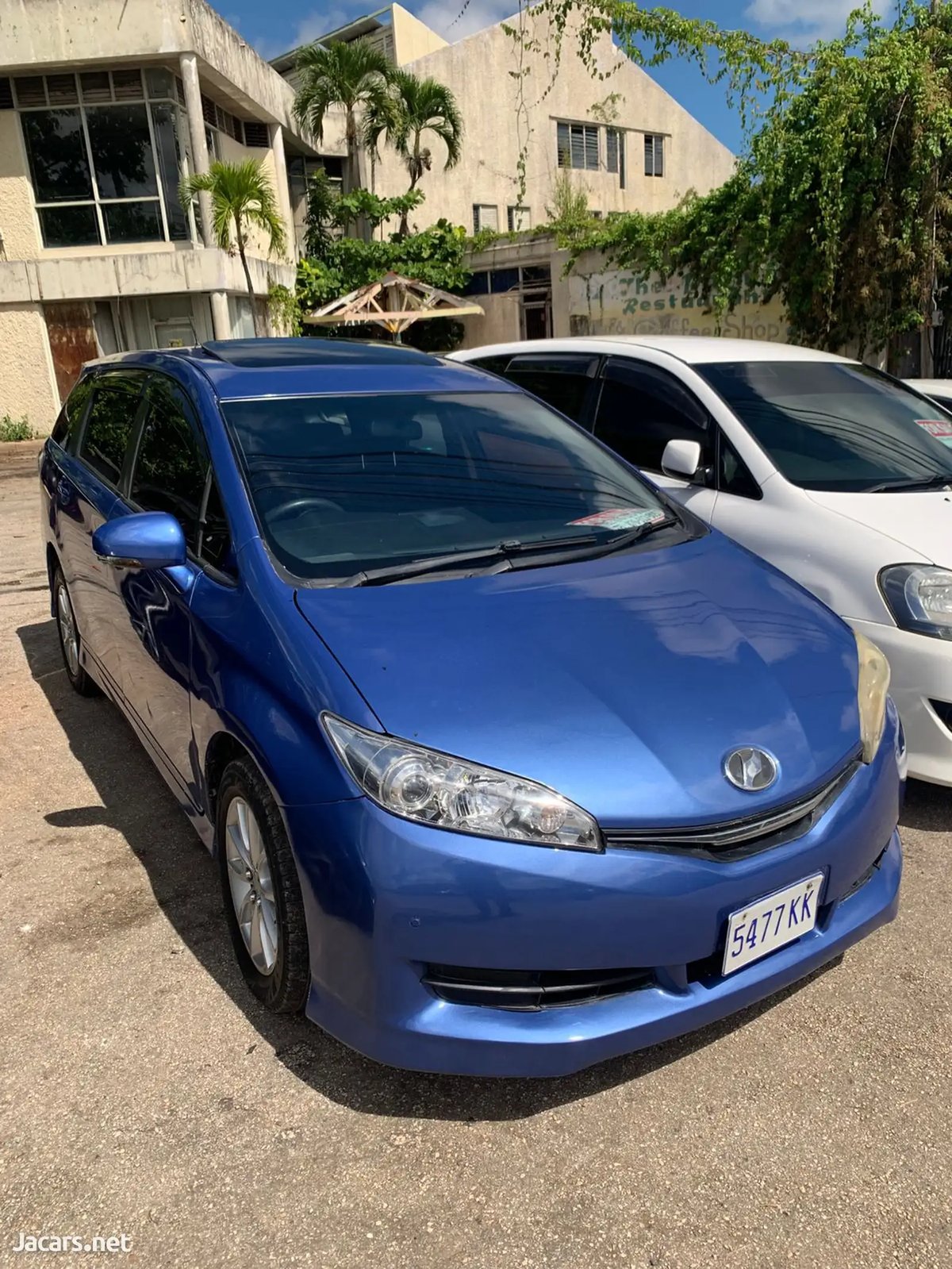 2013 TOYOTA Wish