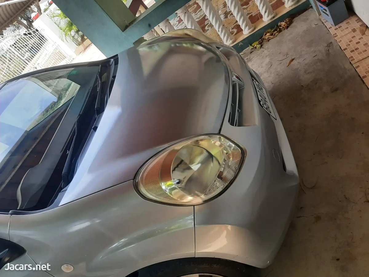2012 TOYOTA Passo