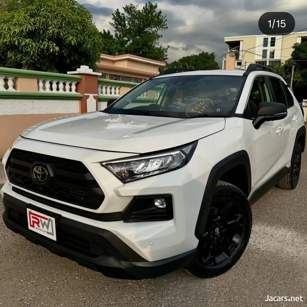 2024 TOYOTA RAV4