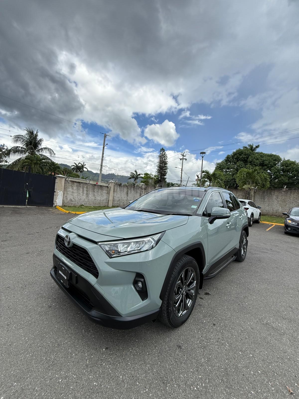 2023 TOYOTA RAV4