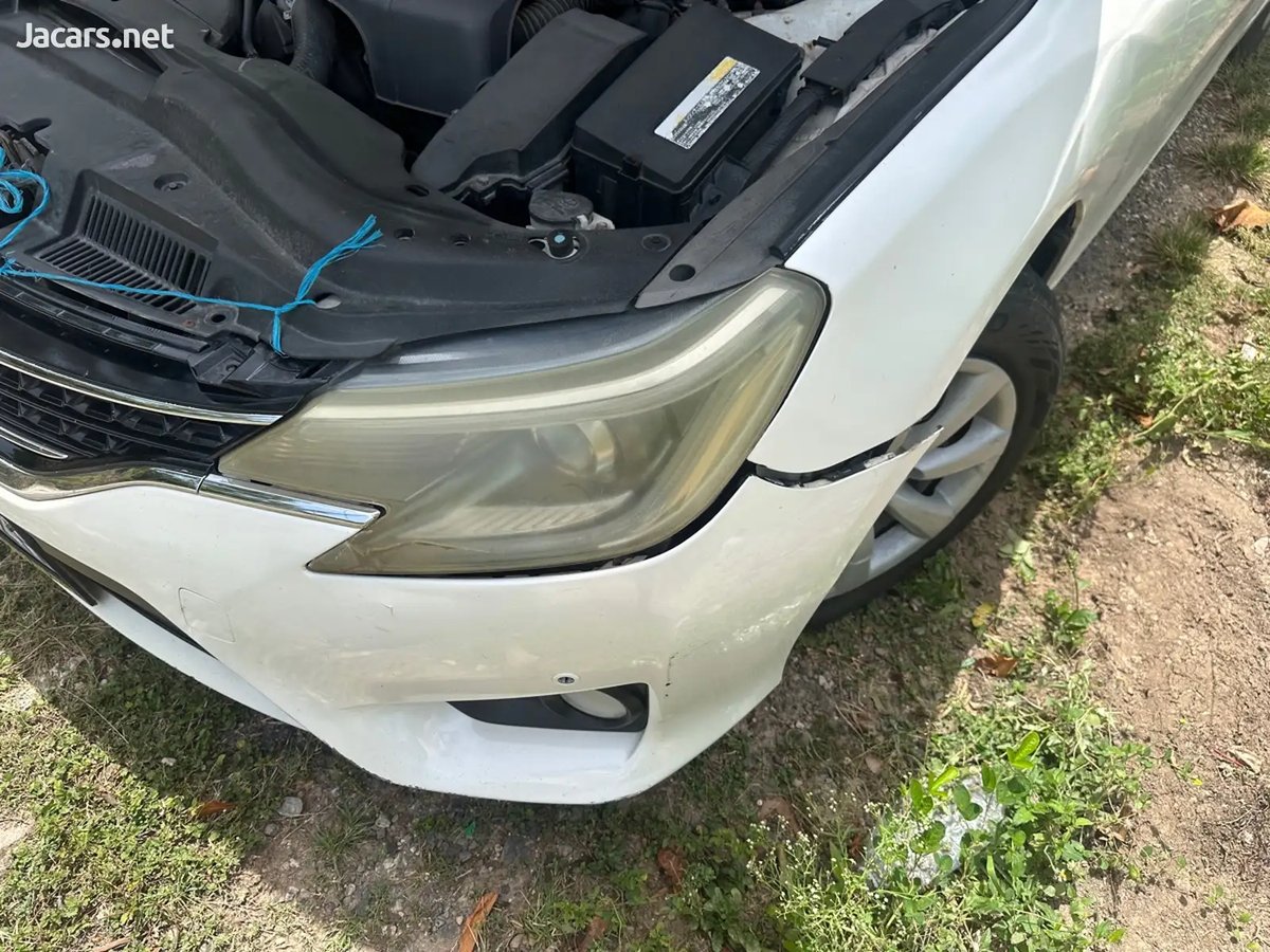 2013 TOYOTA Mark