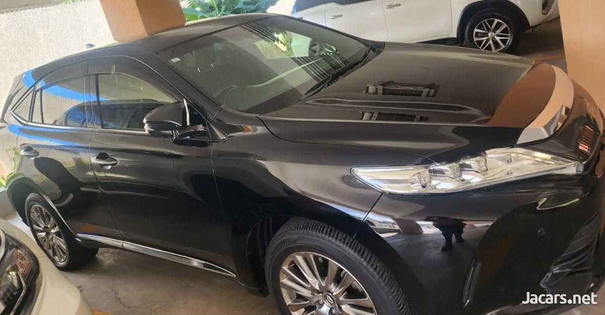2019 TOYOTA Harrier