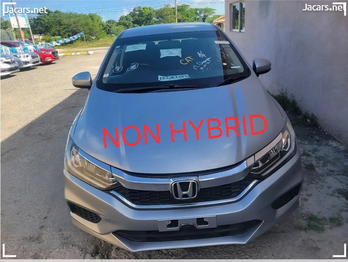 2017 HONDA Grace