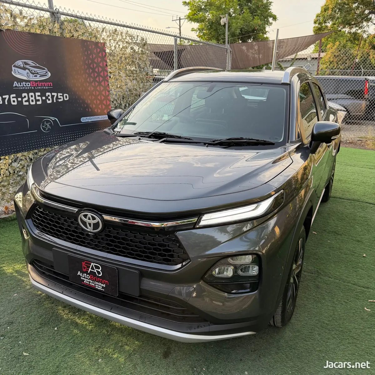 2026 TOYOTA Urban