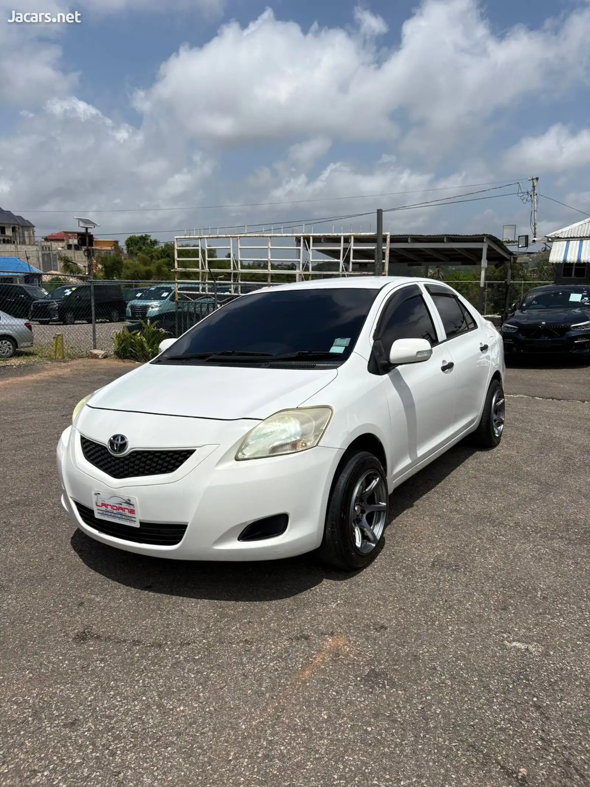 2012 TOYOTA Belta