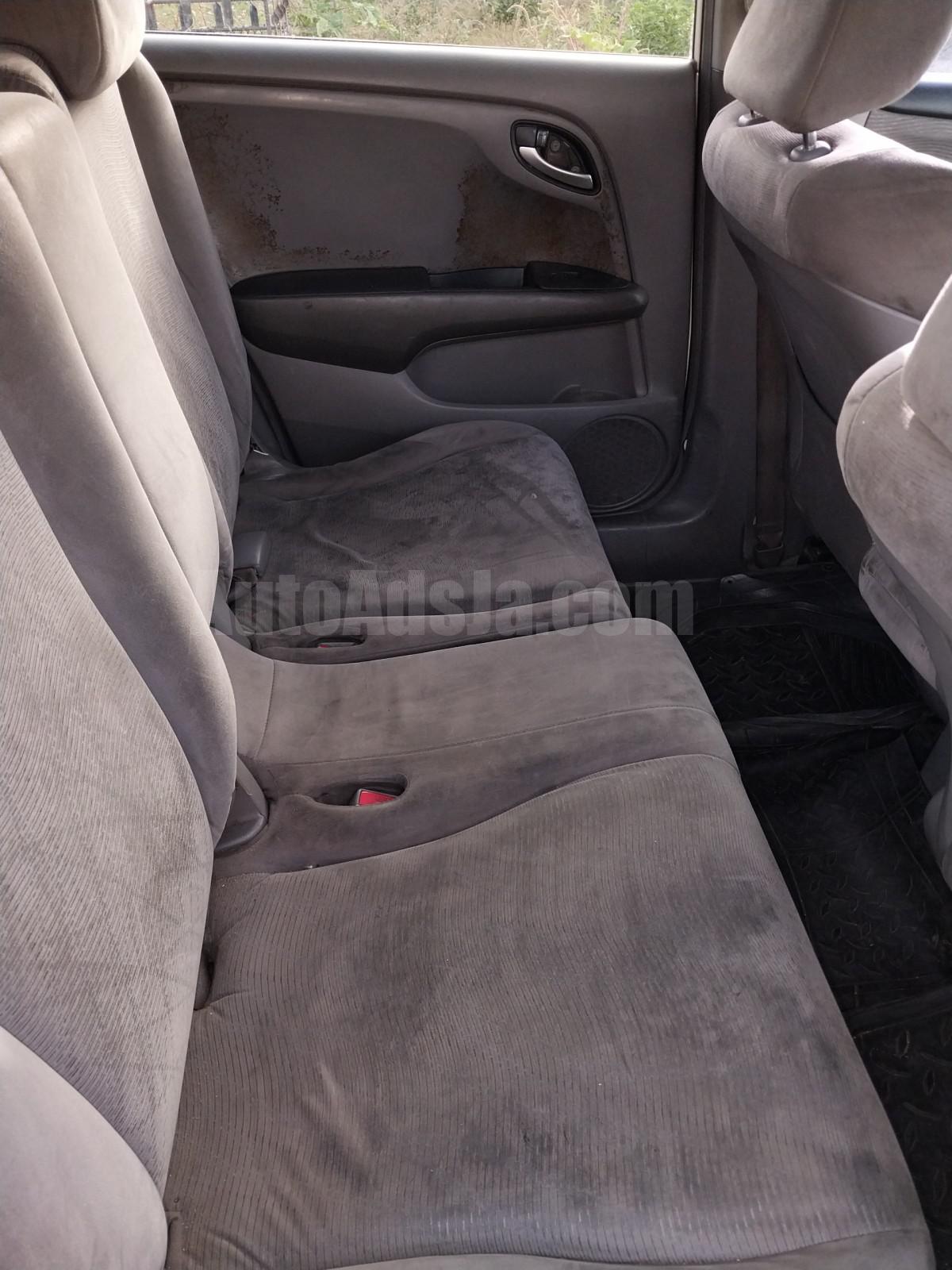 2010 HONDA STREAM