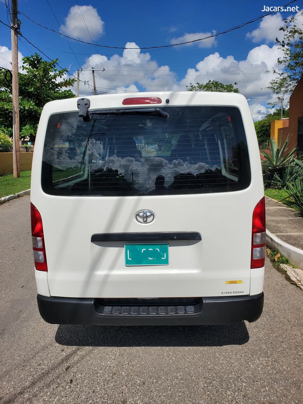 2015 TOYOTA Hiace