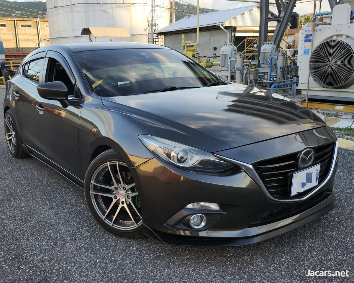 2014 MAZDA Axela