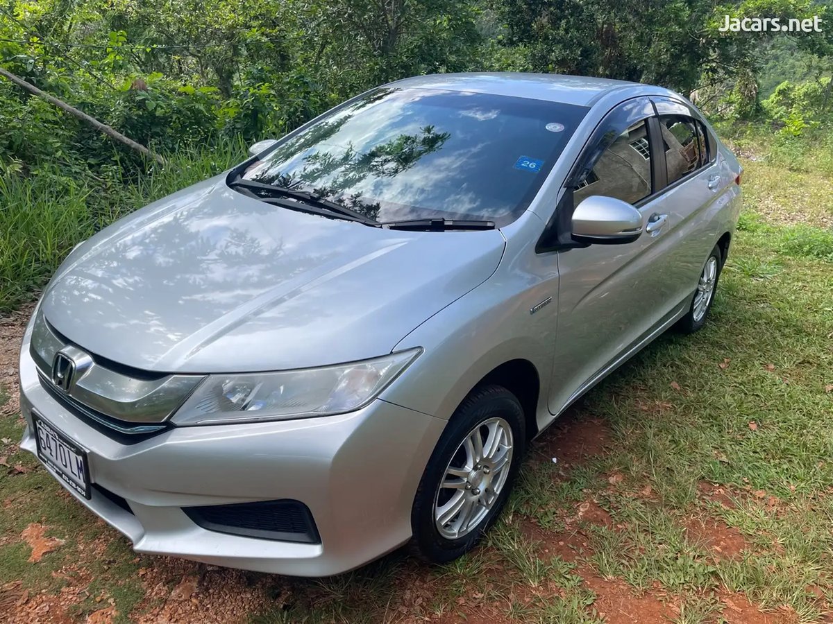 2016 HONDA Grace