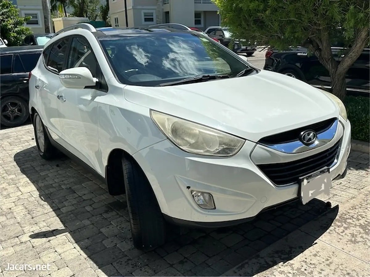 2013 HYUNDAI Tucson