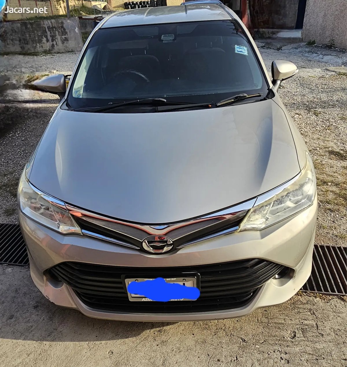 2017 TOYOTA Axio