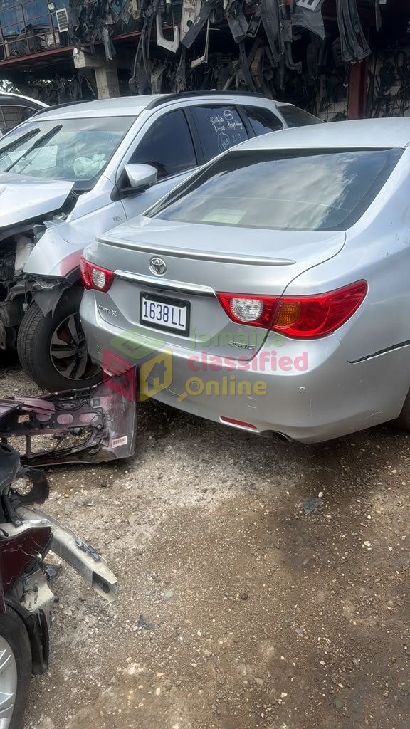 2013 TOYOTA Mark X