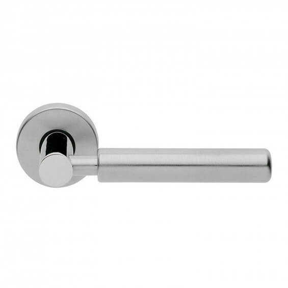 Amleto Lever on Round Rose