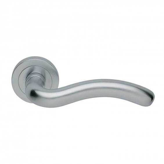 Fly Lever On Round Rose