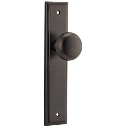 Knob on Stepped Plate Set Only