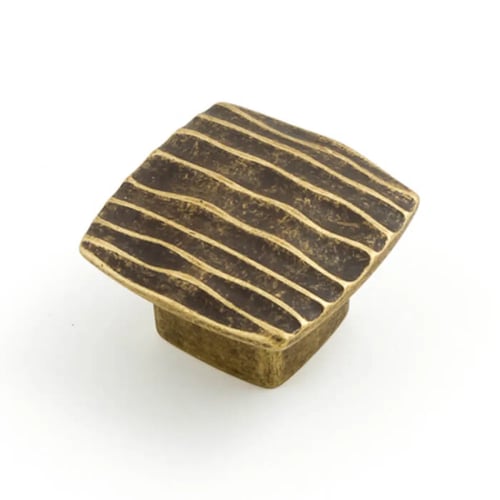 42mm x 42mm