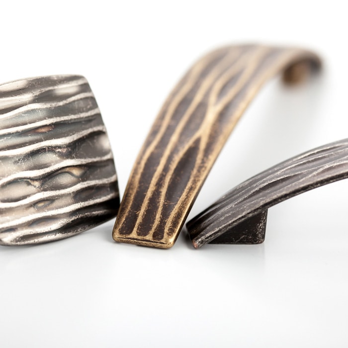 Ripple Door Handles and Knobs
