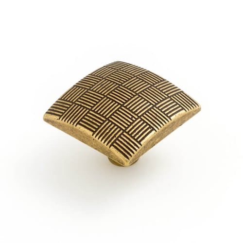 34mm x 34mm