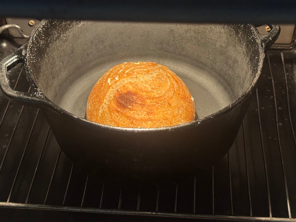 開蓋瞬間，麵包膨脹完成