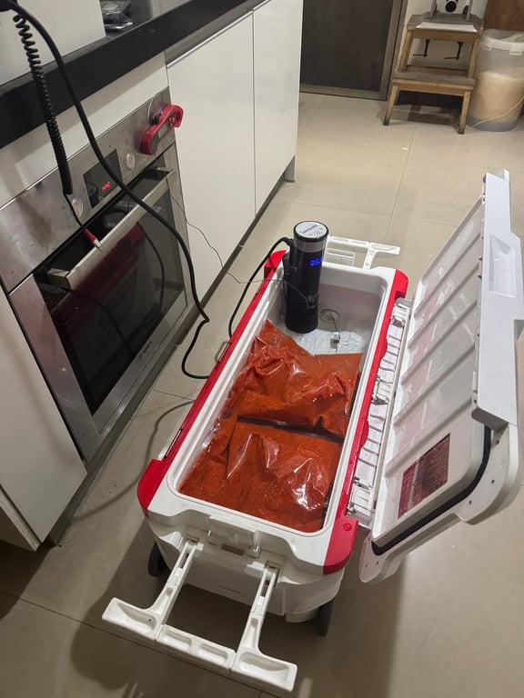 真空袋水浴發酵中的辣椒泥