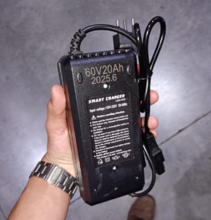 Carregador 60v 20ah Para Bateria De Chumbo Para Scooter Eletrica Rz02/Wx02/Wx05/Wxt01/Wxt02