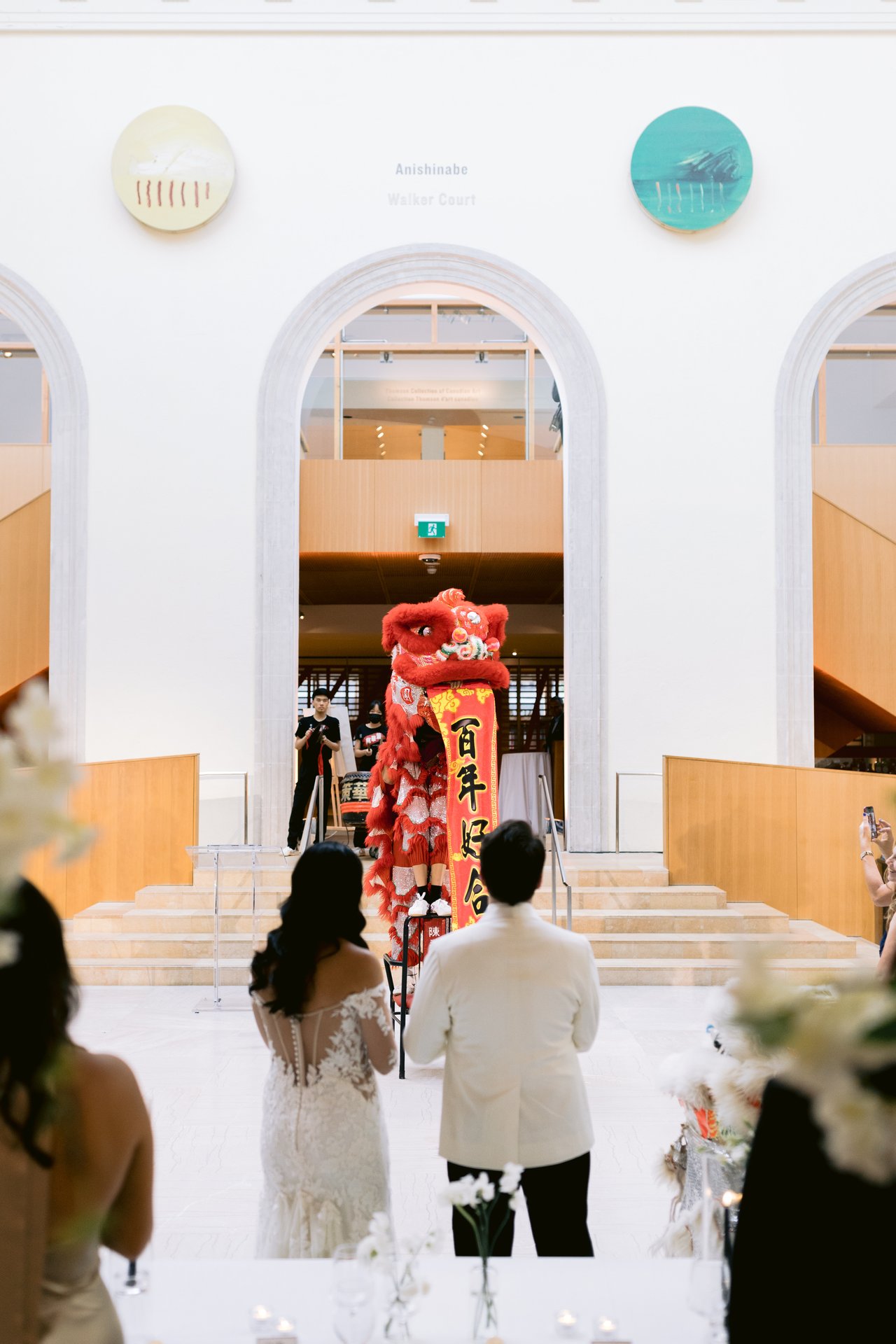 The lion through the gallery arches