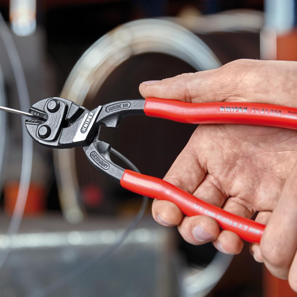 Imagen de CORTAPERNOS MINI CON MANGO DE PLÁSTICO 160MM KNIPEX