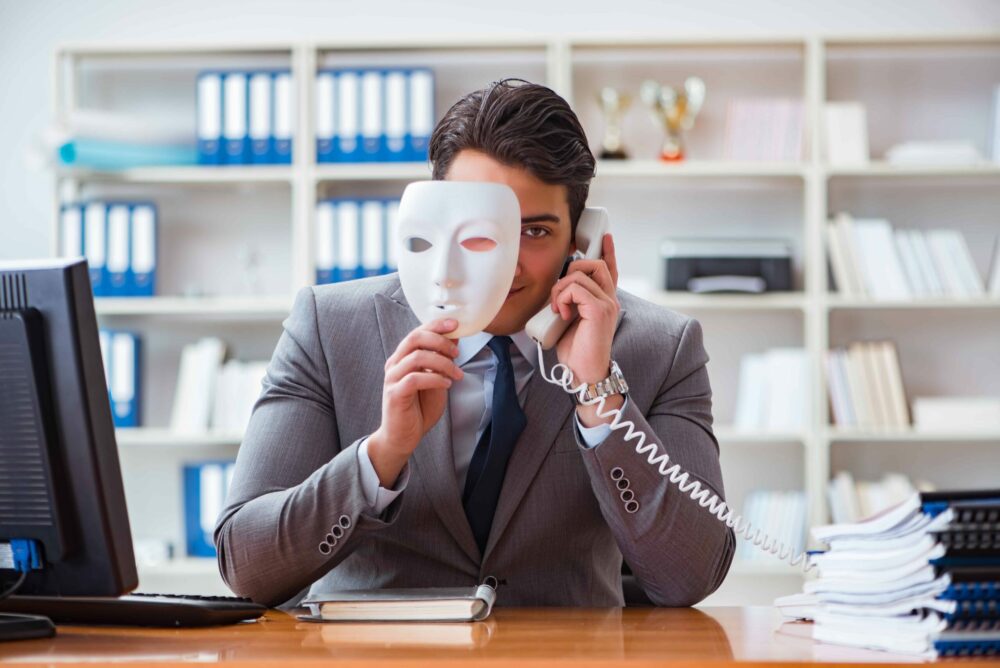 tax time scams, be careful, warning, finance, scammed, 