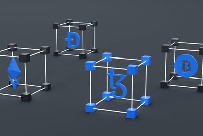 Cuatro contornos de cubos con tokens de criptomonedas en su interior