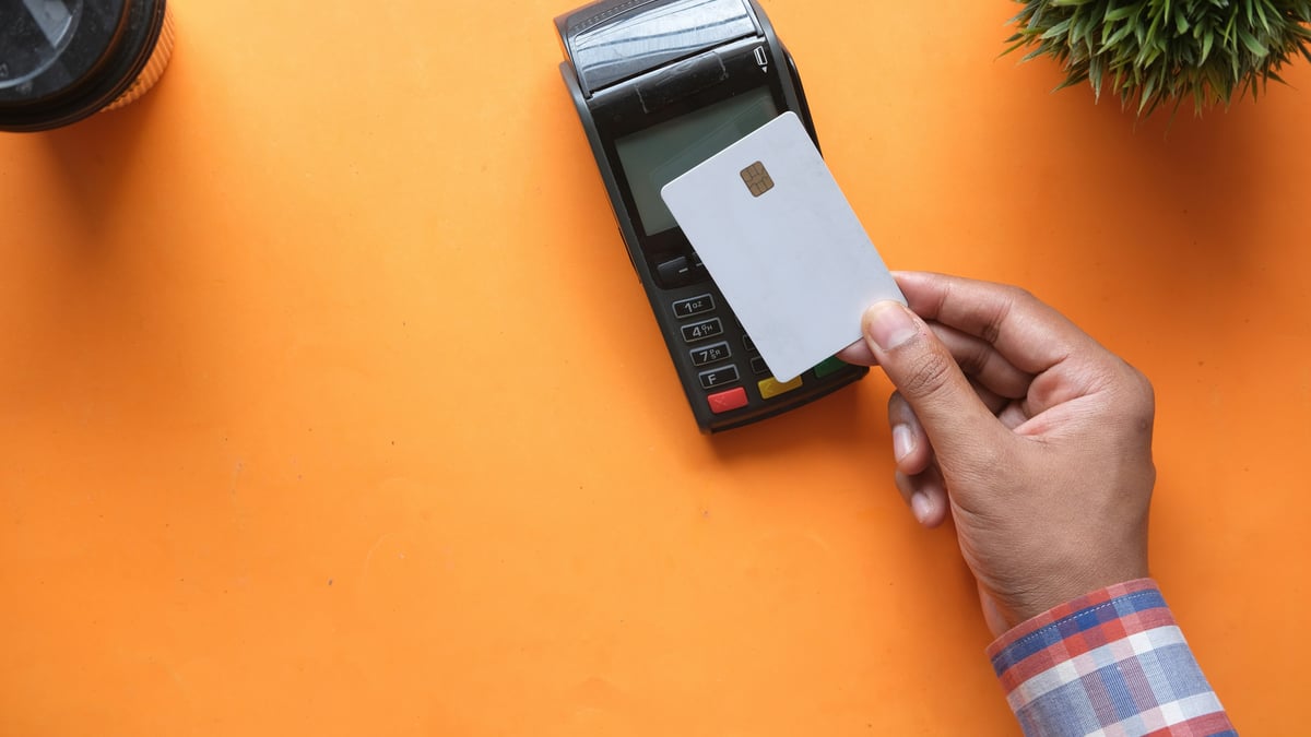 Banks keep most of A$910m interchange saving, seven providers cut merchant fees