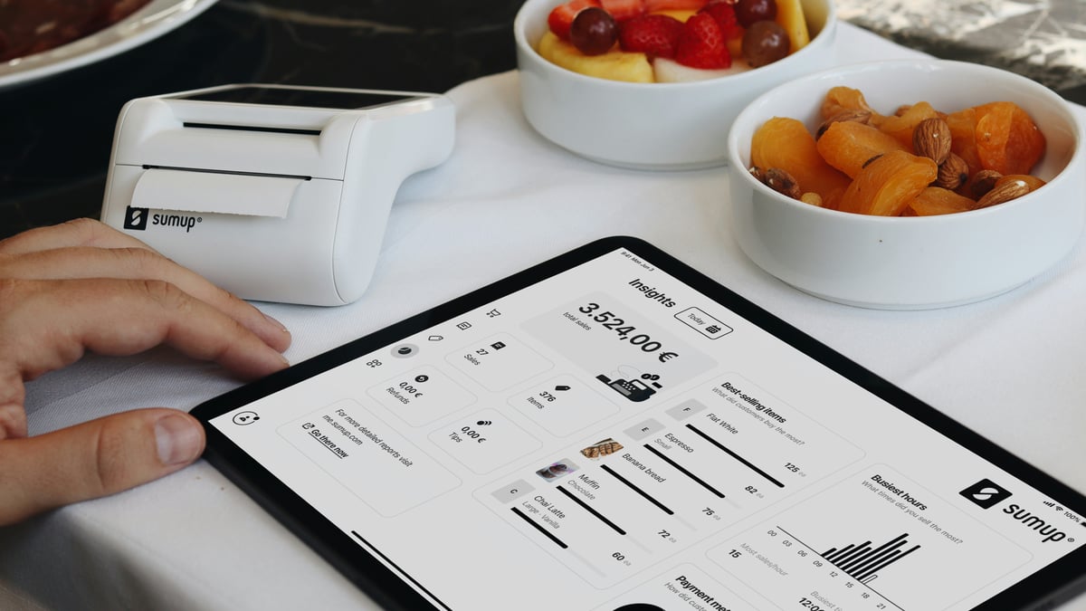 Toast hits $6.5B run-rate, 22% growth, profitable. AI agents live at 40k locations