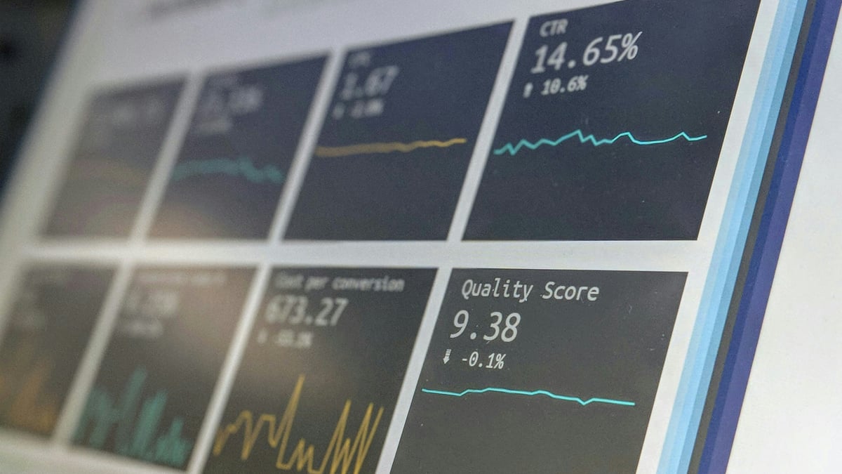 SaaStr doubled sponsorship revenue with 21 AI agents, 3 humans
