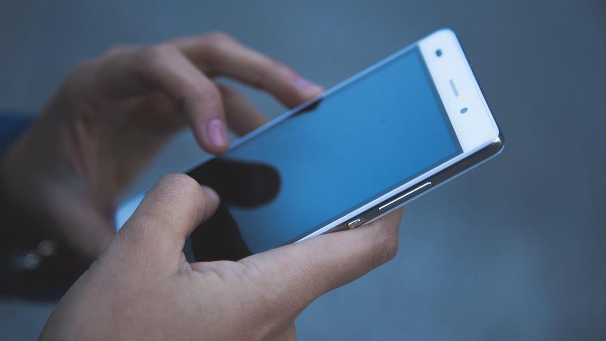 Telstra outage hits sales teams: calls, data, EFTPOS down nationwide