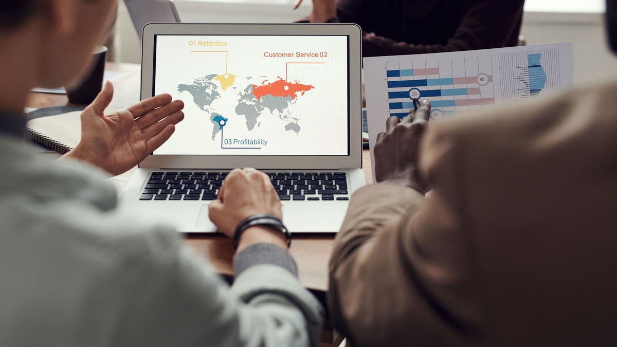 SaaS companies hit 40% international revenue, most still underinvest in offshore teams
