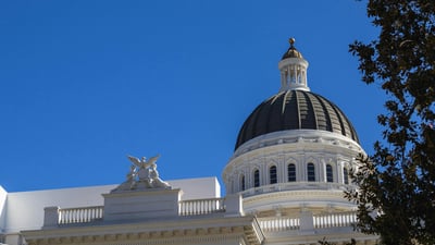 [US] Federal Bill Targets California's Retroactive Billionaire Tax