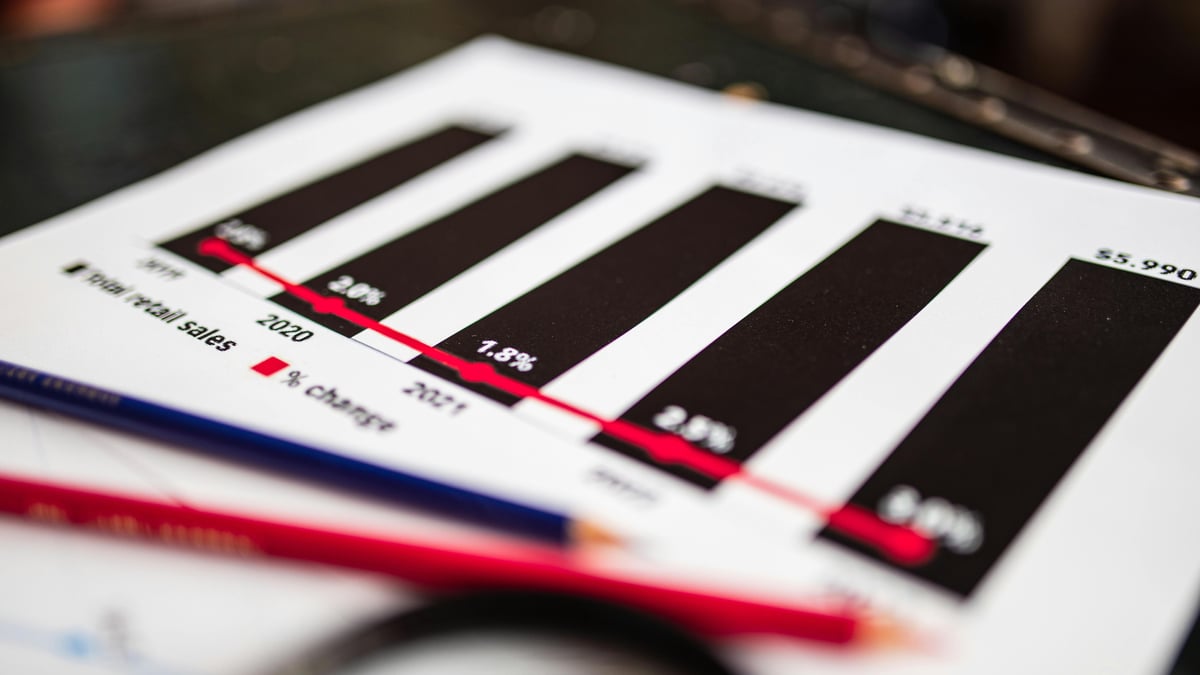 Anthropic hits $30B revenue, passes OpenAI while spending 4x less on training