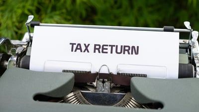 US tax refunds up 11%, but total filings down 5% [US]