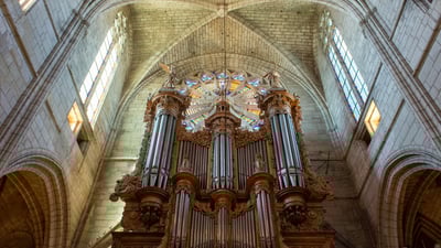 Built a pipe organ synth in 3 weeks because Egypt only has 6