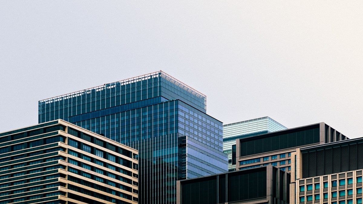 WiseTech cuts 2000 coding jobs, AI replaces engineers at Sydney logistics giant