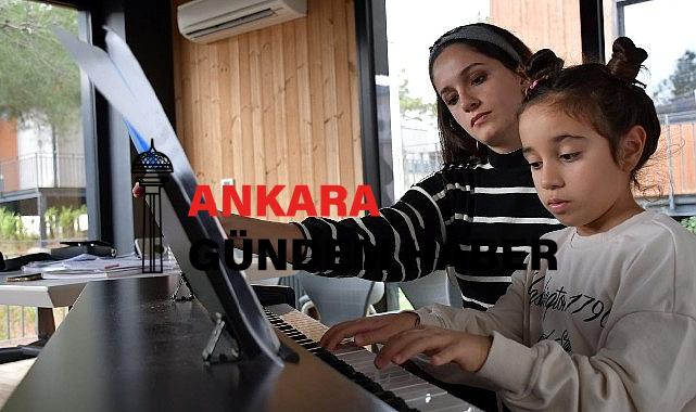 Lüleburgaz Belediyesi Konservatuvarı’nda eğitimler sürüyor 