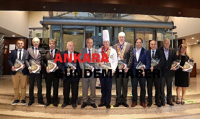 ABD’li Şef Türkiye’ye övgü yağdırdı: Türk gıda ürünleriyle tüm dünya mutfaklarının yemekleri yapılır