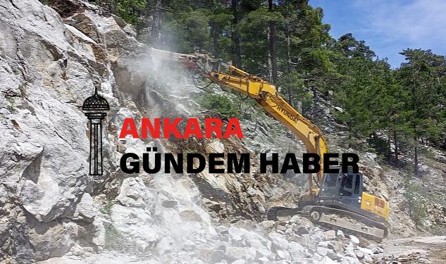 Büyükşehir Belediyesi’nden Pembelik’te yol çalışması