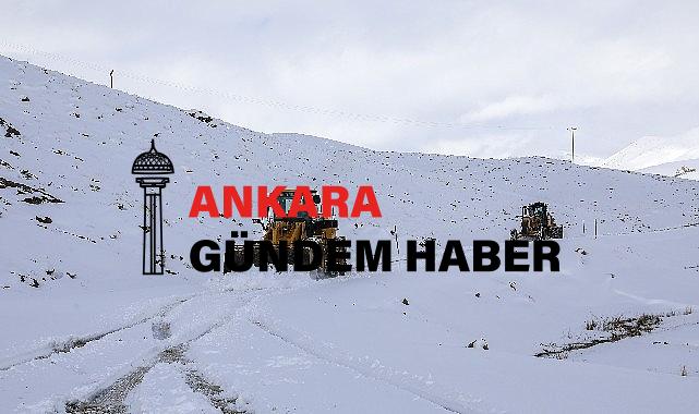 Van Büyükşehir Belediyesi’nin karla mücadele mesaisi başladı