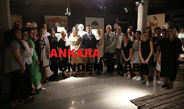 İzmir Vilayet Ulusal Eğitim Müdürlüğü Sanat Atölyeleri ArtİZ “Zaman” Standı Cumhuriyet Eğitim Müzesinde