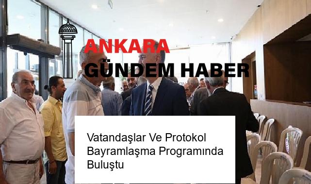 Vatandaşlar Ve Protokol Bayramlaşma Programında Buluştu